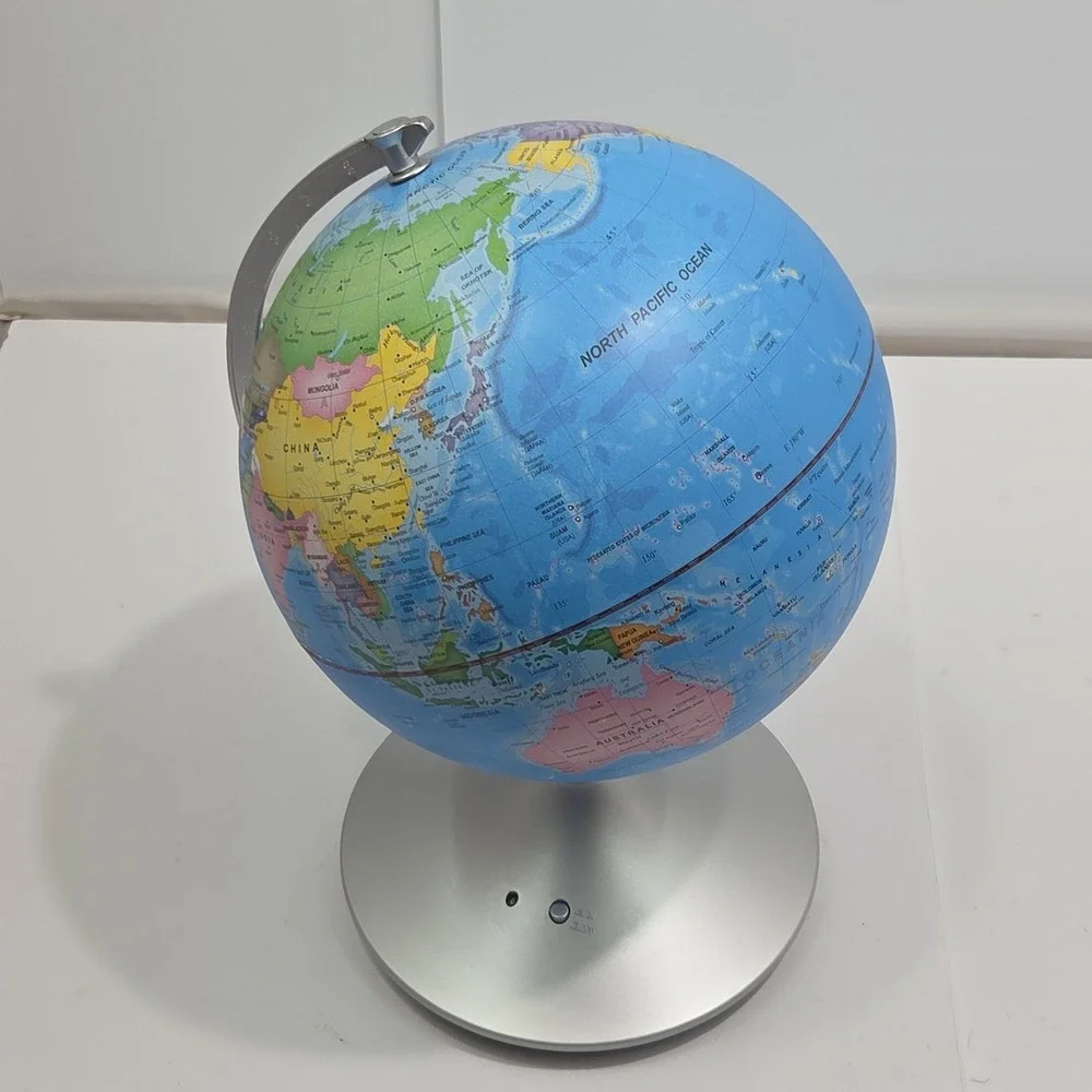 2-in-1 Earth and Constellation Globe‎ Brainstorm Toys Educational Light Up
